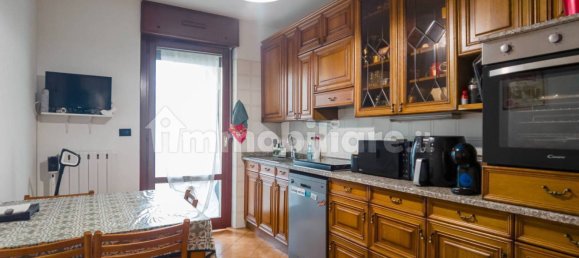 2 Schlafzimmer Wohnung in Rivoli, Italy, Nr. 258899 2