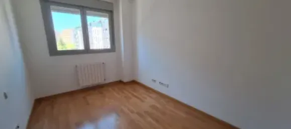 Apartamento T2 em Madrid, Spain N.º 134860 9