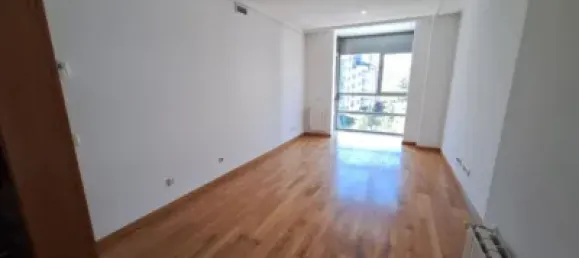 Apartamento T2 em Madrid, Spain N.º 134860 17