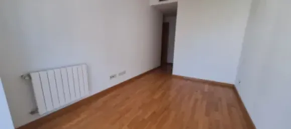 Apartamento T2 em Madrid, Spain N.º 134860 3