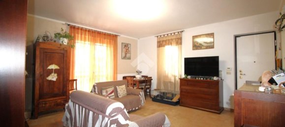 4 rooms Apartment in Trofarello, Italy No. 269432 4