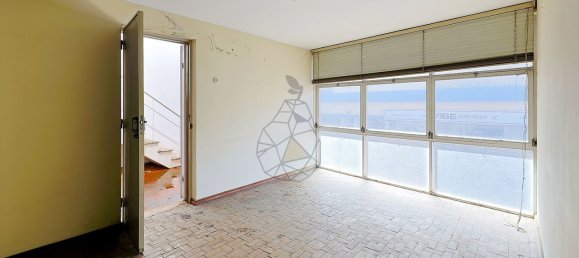 Casa de 3 dormitorios en Portimao, Portugal No. 100396 6