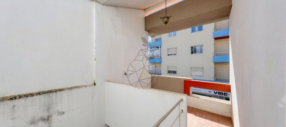 Casa de 3 dormitorios en Portimao, Portugal No. 100396 10