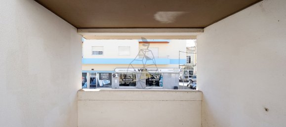 Casa de 3 dormitorios en Portimao, Portugal No. 100396 7