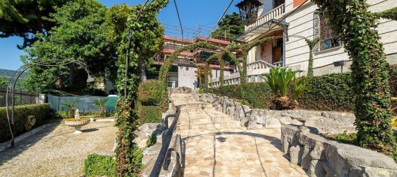 Вилла с 4 спальнями в Алассио, Италия № 334961 29