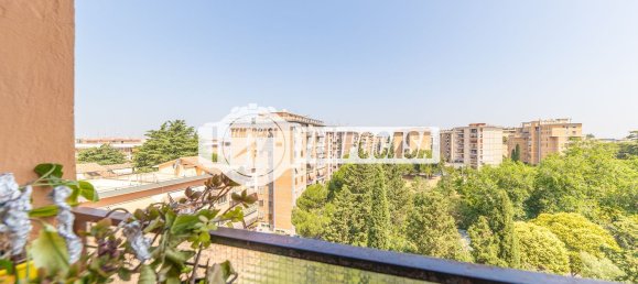 3-salle Appartement à Rome, Italy No. 271648 16