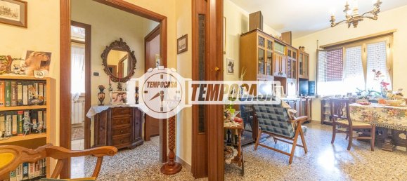 3-salle Appartement à Rome, Italy No. 271648 8