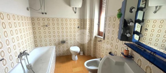 4-salle Appartement à Marano di Napoli, Italy No. 2310 18