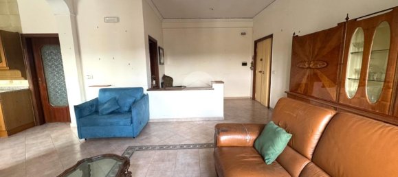 4-salle Appartement à Marano di Napoli, Italy No. 2310 14