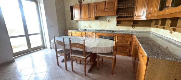 4-salle Appartement à Marano di Napoli, Italy No. 2310 9