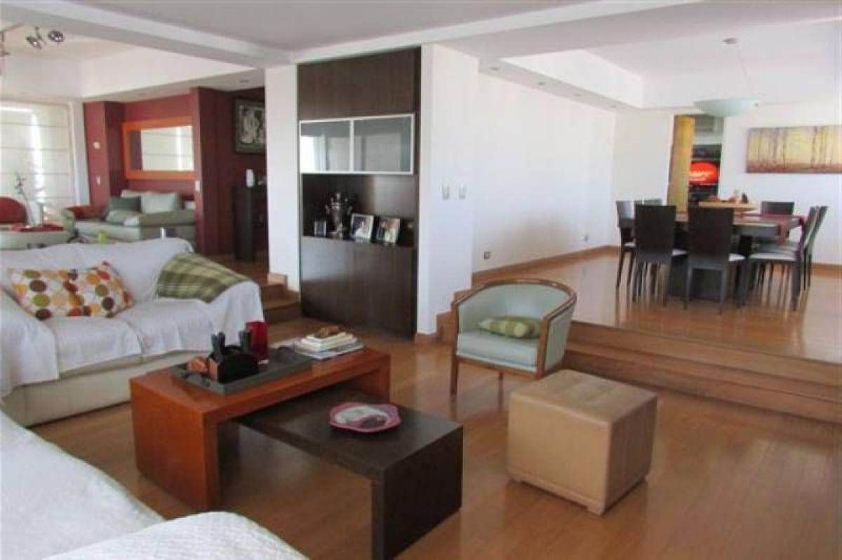 5 bedrooms Apartment in Buenos Aires, Argentina No. 97411
