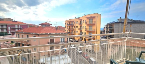 Apartamento de 3 habitaciónes en Borgio Verezzi, Italy No. 95665 3