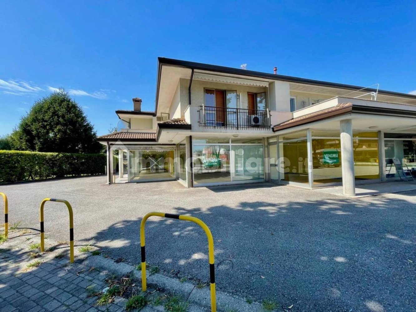 2-Zimmer Gewerbliche Immobilie in Pordenone, Italy, Nr. 391033