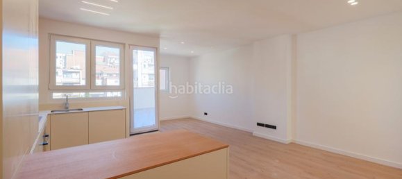 Ático de 2 dormitorios en Sants-Montjuïc, Spain No. 151611 17