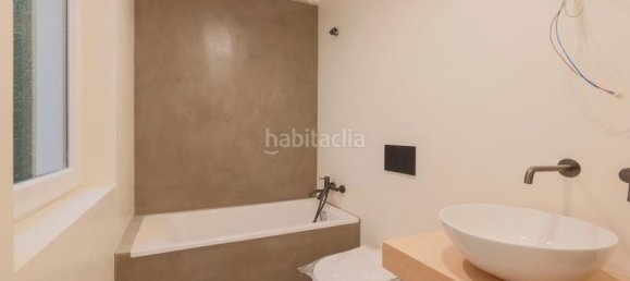 Ático de 2 dormitorios en Sants-Montjuïc, Spain No. 151611 18