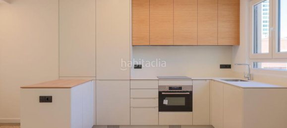 Ático de 2 dormitorios en Sants-Montjuïc, Spain No. 151611 11