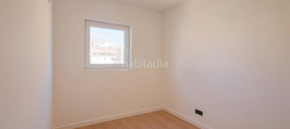 Ático de 2 dormitorios en Sants-Montjuïc, Spain No. 151611 13