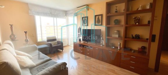 3 Schlafzimmer Penthouse in Mollet Del Valles, Spain, Nr. 137079 16
