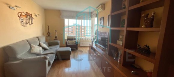 3 Schlafzimmer Penthouse in Mollet Del Valles, Spain, Nr. 137079 13