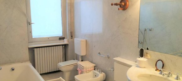 5 rooms Apartment in Borgosesia, Italy No. 18345 22
