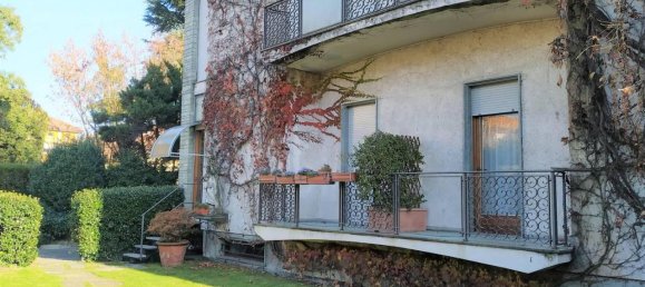 5 rooms Apartment in Borgosesia, Italy No. 18345 16