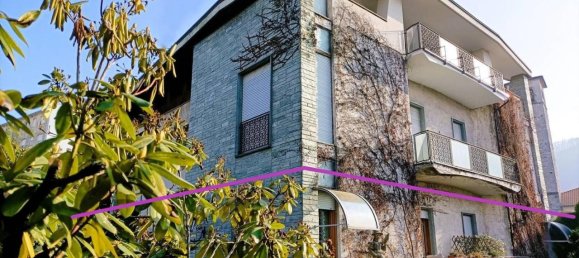 5 rooms Apartment in Borgosesia, Italy No. 18345 4