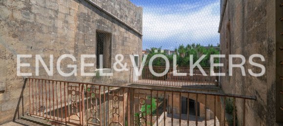 14 rooms House in Maglie, Italy No. 104721 7