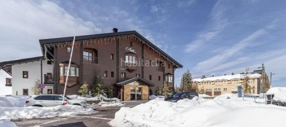 2 bedrooms Apartment in Sierra Nevada, Spain No. 83135 2