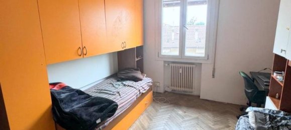 4 rooms Apartment in Albignasego, Italy No. 29978 6