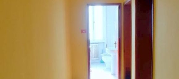 4 rooms Apartment in Albignasego, Italy No. 29978 7