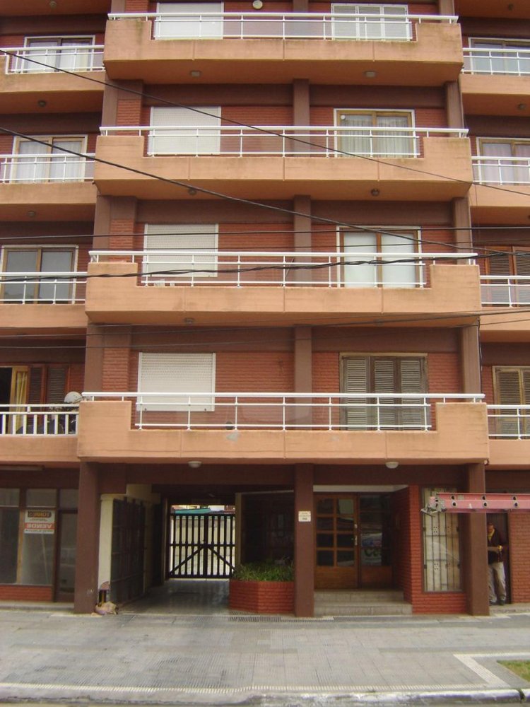 2 bedrooms Apartment in Mar del Plata, Argentina No. 84088