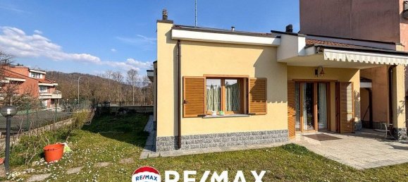 2 bedrooms Villa in Arcisate, Italy No. 211781 11