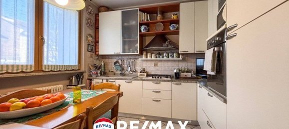 2 bedrooms Villa in Arcisate, Italy No. 211781 14