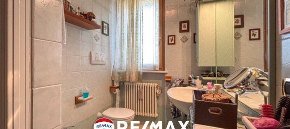 2 bedrooms Villa in Arcisate, Italy No. 211781 18
