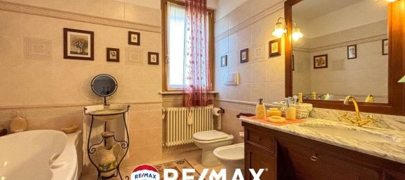 2 bedrooms Villa in Arcisate, Italy No. 211781 20