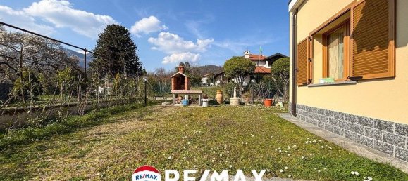 2 bedrooms Villa in Arcisate, Italy No. 211781 9