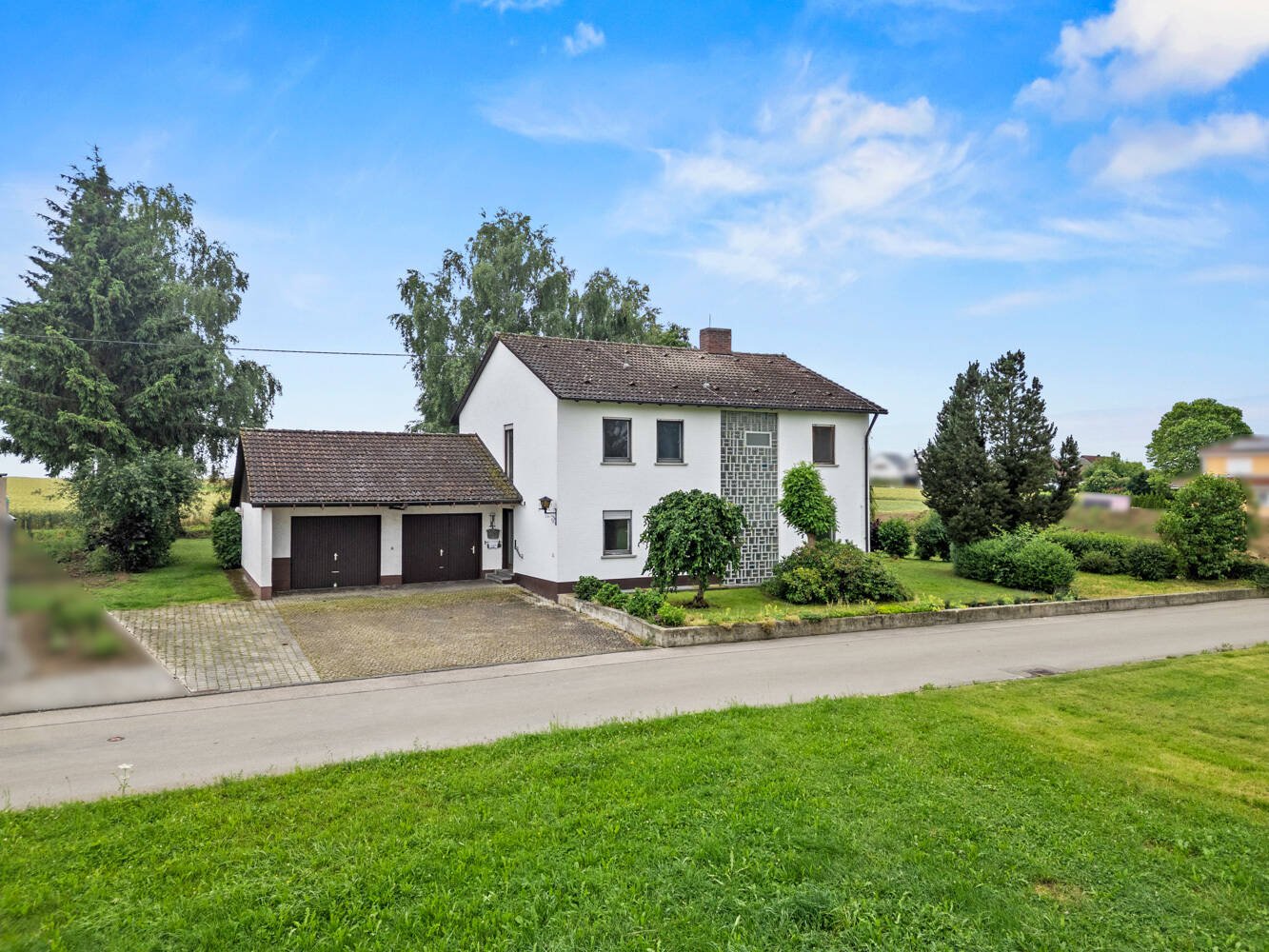 5 bedrooms House in Biberach, Germany No. 12741