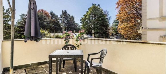 4 bedrooms Villa in Varese, Italy No. 60398 18