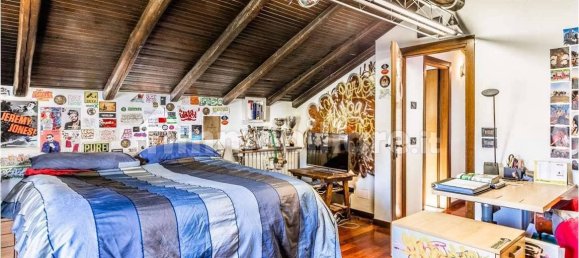 4 bedrooms Villa in Varese, Italy No. 60398 22