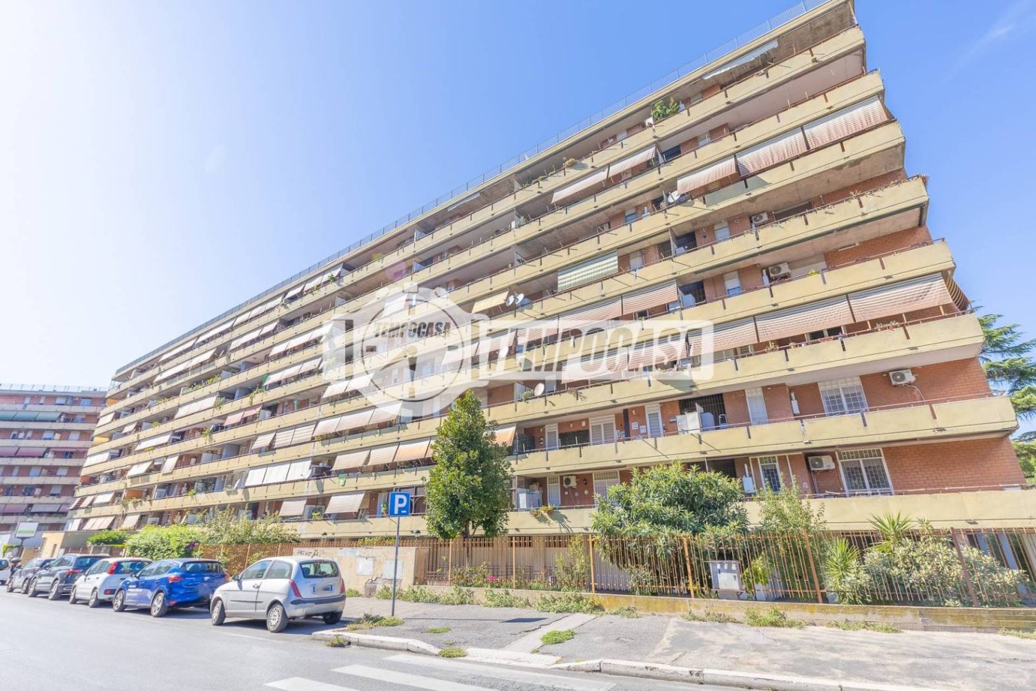 3 bedrooms Apartment in Rome, Italy No. 400246