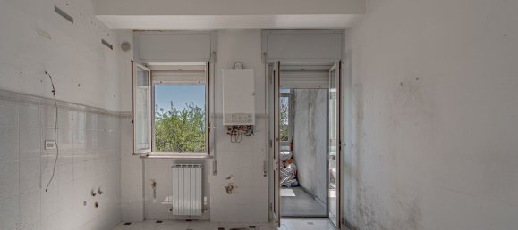 3 bedrooms Apartment in Castrolibero, Italy No. 373556 14