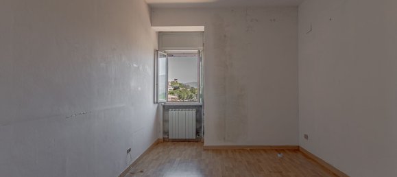 3 bedrooms Apartment in Castrolibero, Italy No. 373556 8