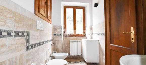 Дом с 3 комнатами в Педазо, Италия № 16095 10