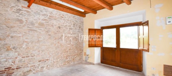 Дом с 3 комнатами в Педазо, Италия № 16095 15