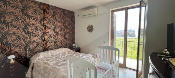 1 Schlafzimmer Wohnung in Castello di Cisterna, Italy, Nr. 22997 12