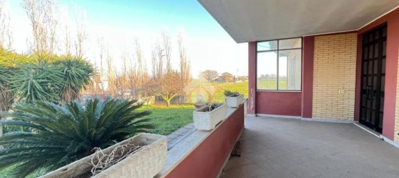 6-Zimmer Villa in Aprilia, Italy, Nr. 199068 19