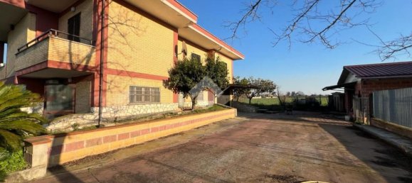 6-Zimmer Villa in Aprilia, Italy, Nr. 199068 12