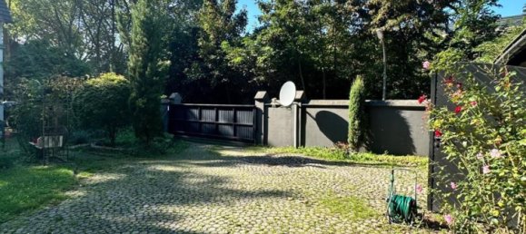 4 bedrooms Villa in Herne, Germany No. 61981 3