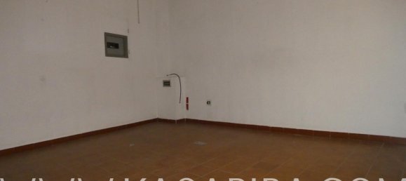 Propiedad comercial de 4 dormitorios en Castellón de la Plana, Spain No. 72044 23