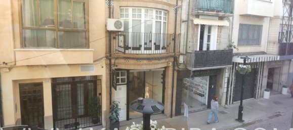 Propiedad comercial de 4 dormitorios en Castellón de la Plana, Spain No. 72044 12